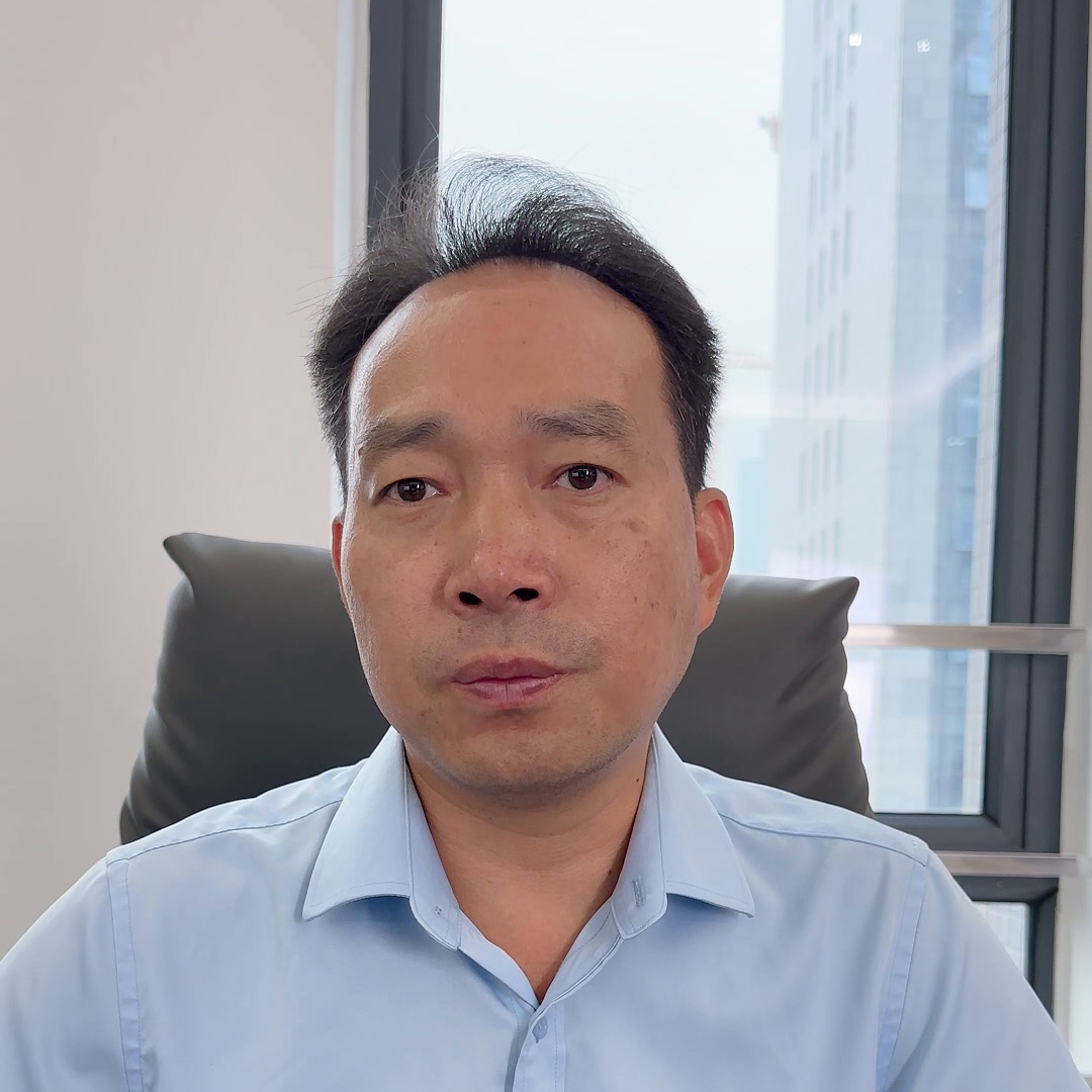 深入调查齐齐哈尔体育馆坍塌事故的施工方。
在查阅黑龙江嘉美建设有限公司的投标记录