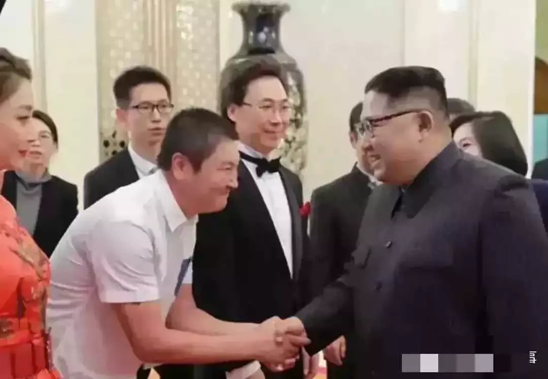 原来明星也怕领导啊