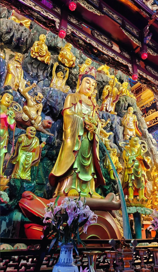 留下一句“风水轮流转，该你翻身了。”