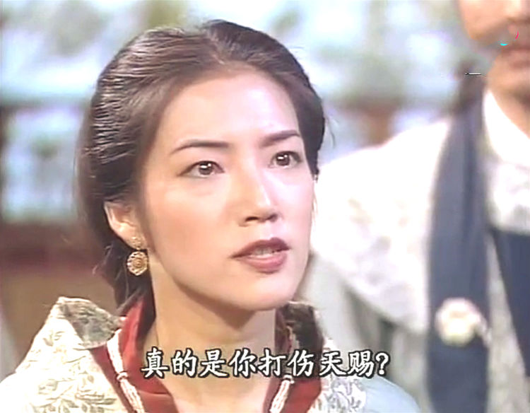 关礼杰版《小李飞刀》，最大的败笔便是饰演林诗音的女演员不够漂亮，颜值是硬伤，让人