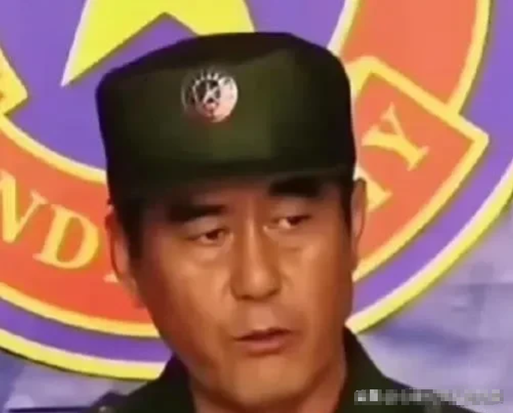 果敢同盟军总司令彭德仁在控制区第一件事就是废除缅语，恢复汉语教育。
他这样做，是