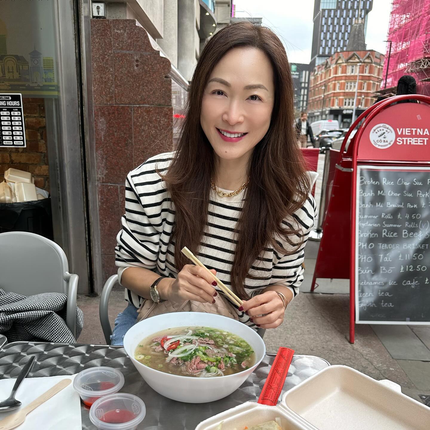 她是香港很出名女演员，曾经在电视剧《唐太宗李世民》饰演长孙皇后，还有多少人还记得