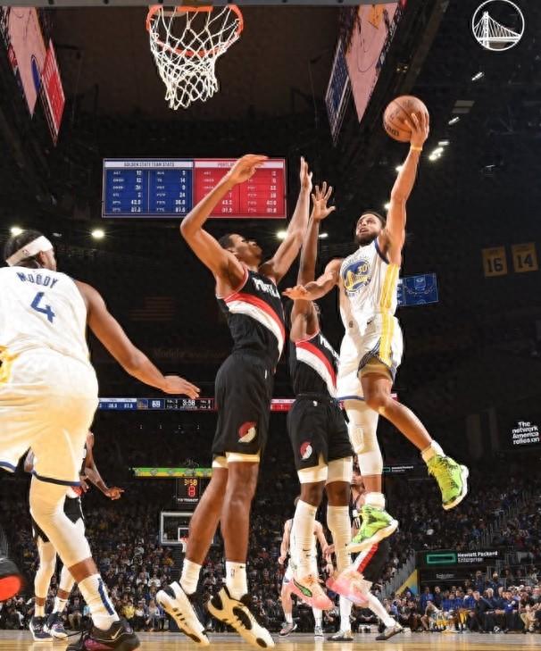 NBA常规赛，勇士110-106力克开拓者，简单总结下比赛！

1.库里和汤普森