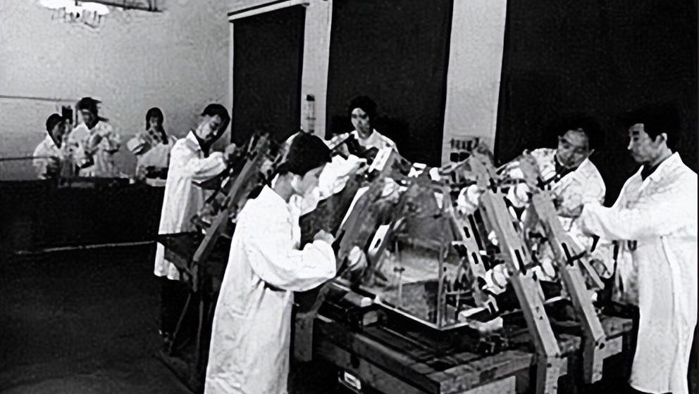 毛主席逝世几十年，遗体保存非常好，每天保存费用是不是天价？