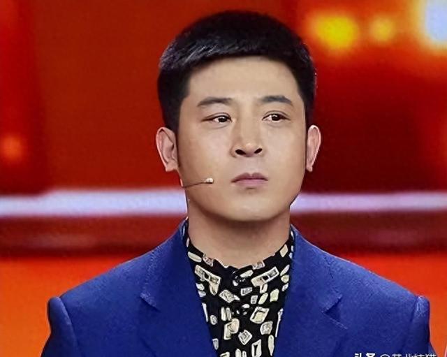 明着吃软饭?结婚27年被拿捏死,17次上春晚竟然全是老婆的功劳(吃软饭也是一种实力)-第26张图片-九妖电影 明着吃软饭?结婚27年被拿捏死,17次上春晚竟然全是老婆的功劳(吃软饭也是一种实力)-第26张图片-九妖电影