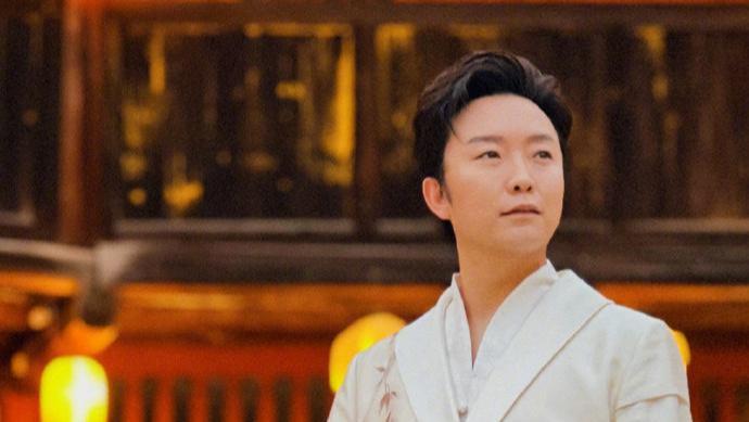 标题党泛滥？知乎推送“李玉刚跳河自尽”消息引热议，李玉刚本人回应：心直跳，看来以后内心得承得住