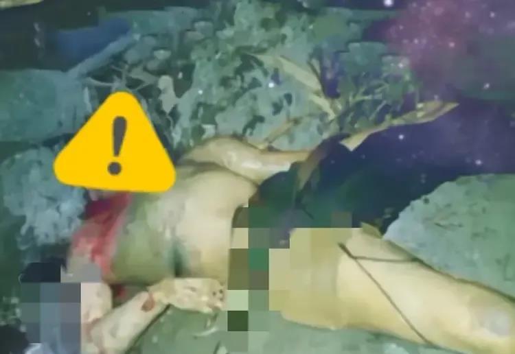 80年代，老山前线，一名烈士在猫耳洞中牺牲后，留下的镜头，从这张照片中，我们可以