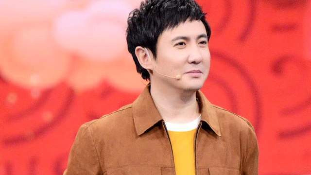 沈腾深夜发文回应生病传闻，称最近一切都挺好的