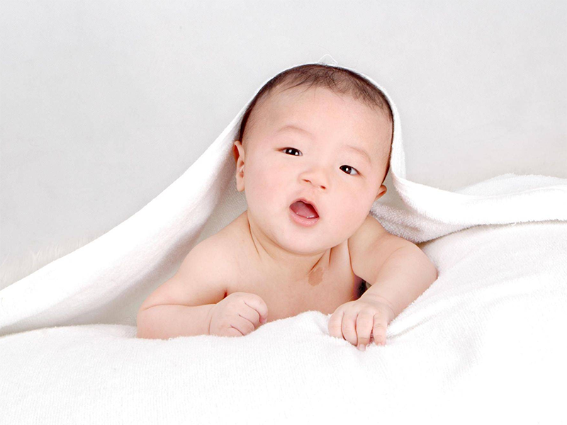 #宝妈育儿交流#   在我们的日常生活中，可以给宝宝补充到维生素D的途径可以分为