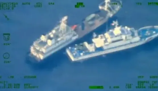 突发事件发生了，我们的海警船在仁爱礁遭到菲律宾船只的撞击，伤亡情况目前不得而知。