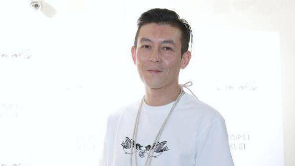 陈冠希首谈不雅照风波，害惨张柏芝阿娇等7位女艺人