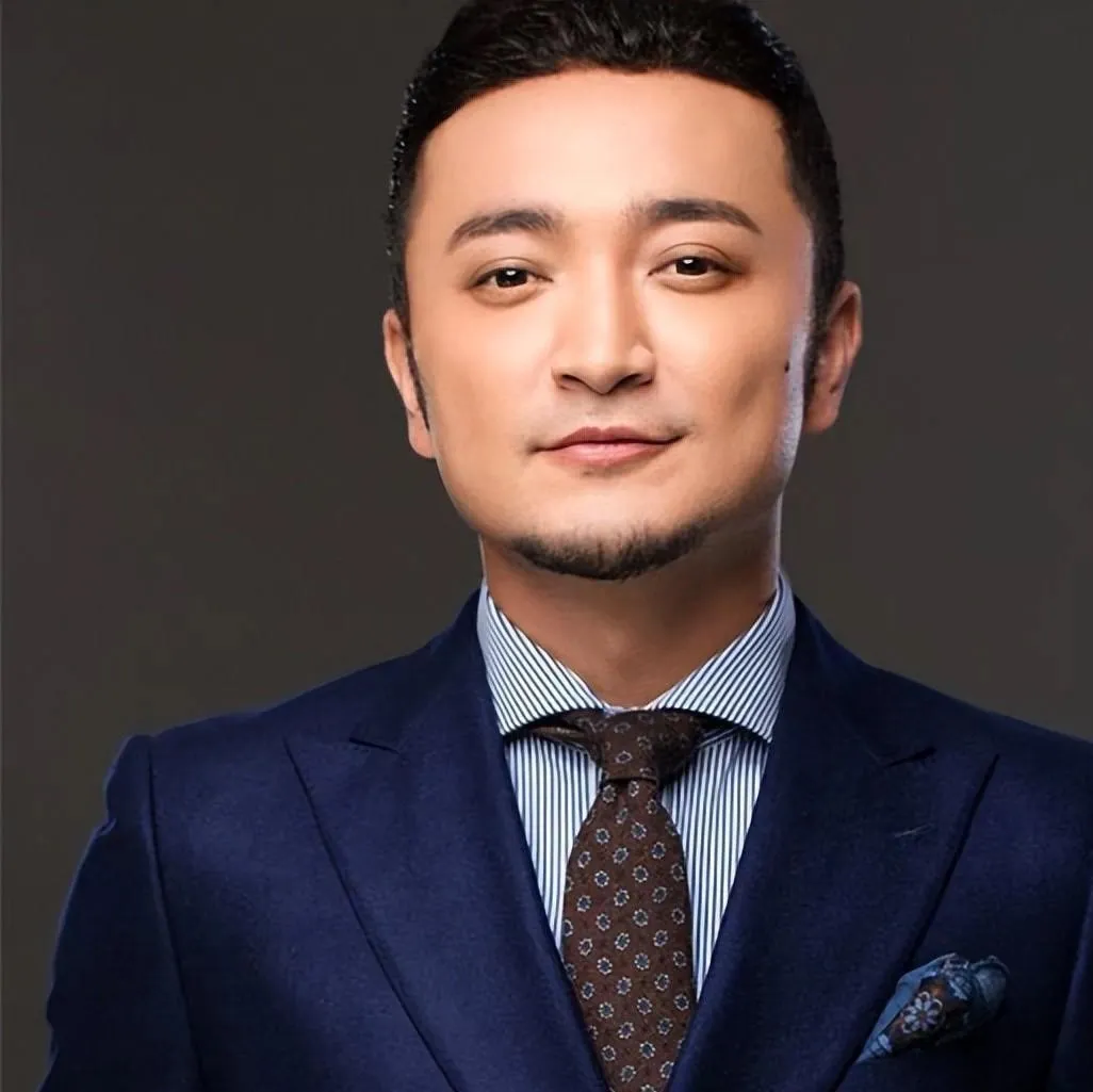 尼格买提，反应太快了！

8月20日，央视主持人尼格买提在社交平台转发了一段视频