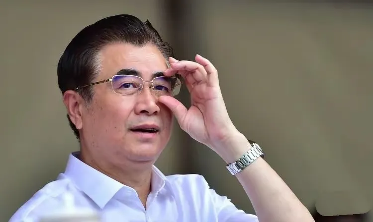 足协主席宋凯，在看台目睹国足0比3韩国，赛后谈了自己的感叹：

1、我发现了中国