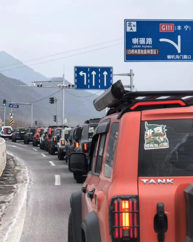 “逼疯”长城的居然是他自己
一、售价28万多的坦克400，它的动力配置是2.0T