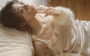 被小三后，渣男老婆逼我替她生儿子，转头却害死了我女儿，万念俱灰下我选择了同归于尽，可我竟然重生了..