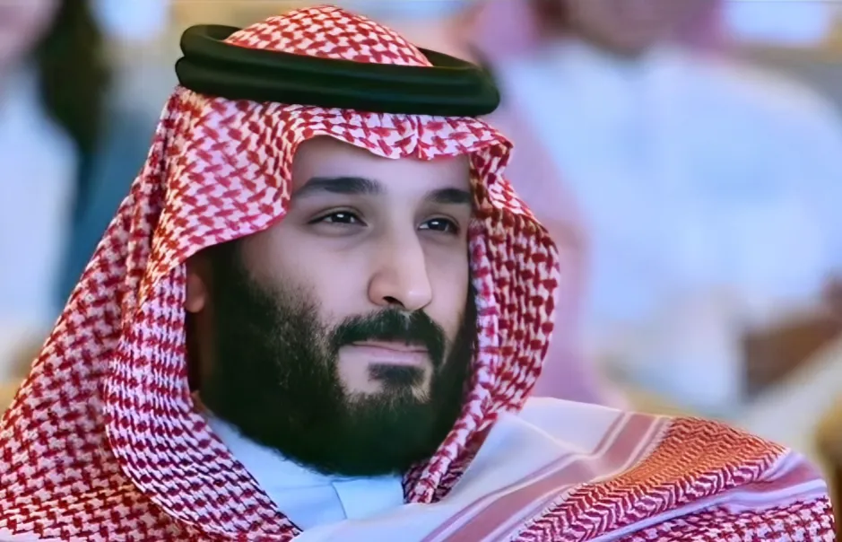 这次沙特学得圆滑至极
也门胡塞武装对红海以色列等商船频繁的袭击，导致美国非常恼火