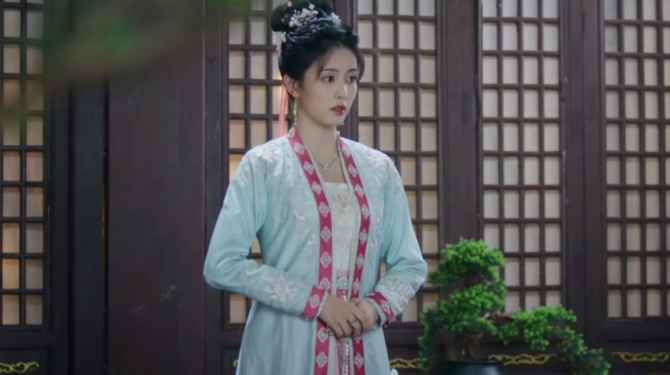 
好崩溃，追了六集《宁安如梦》，我代入了六部看过古装剧。
白鹿往那一站，就好像看