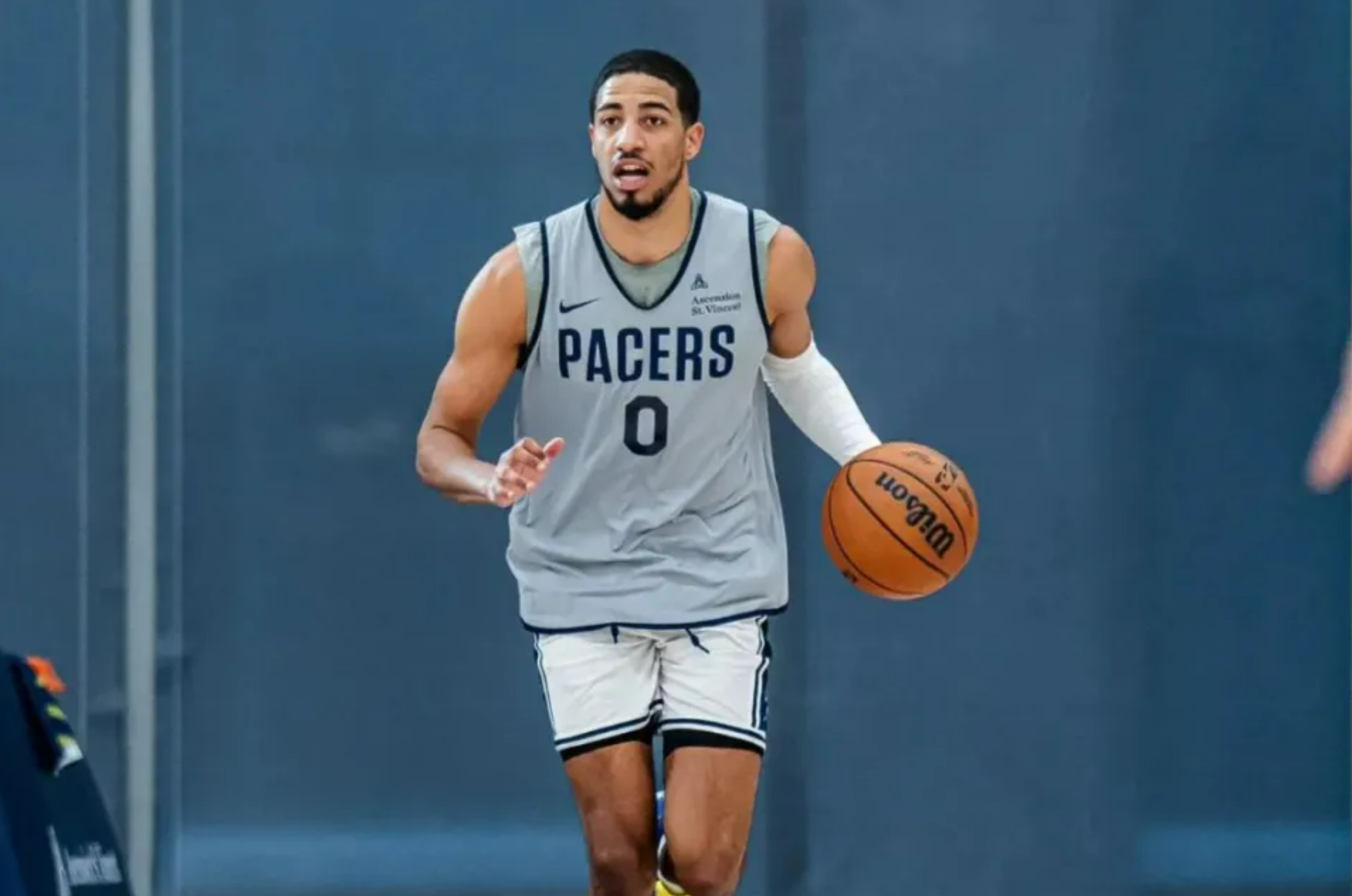 本赛季的步行者可谓火力全开，在已经过去的比赛中，有8场比赛得分超过130分，截至