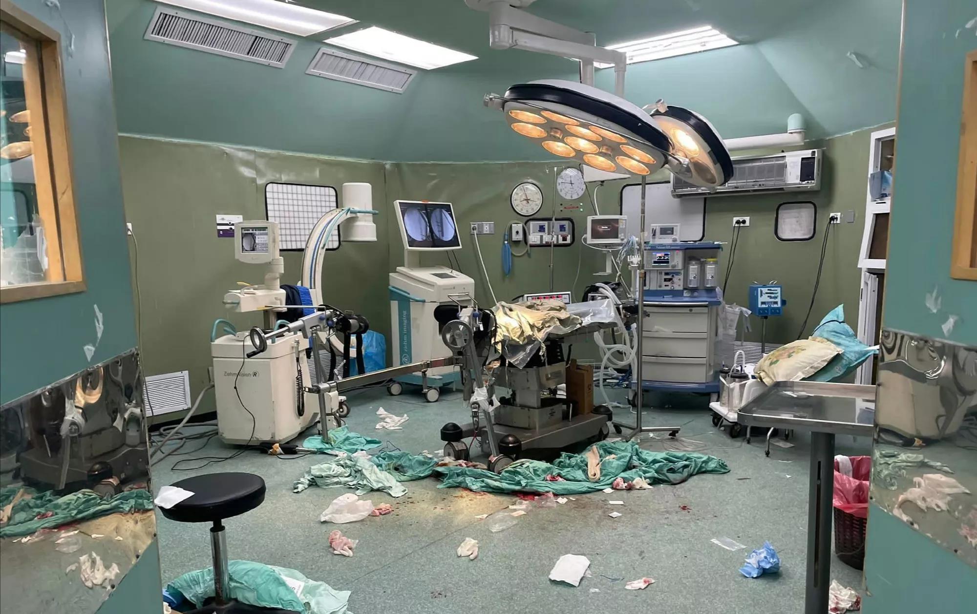 哈马斯方面称，在10月17日深夜，加沙地区加沙城的“阿赫利阿拉伯医院”（又称：浸