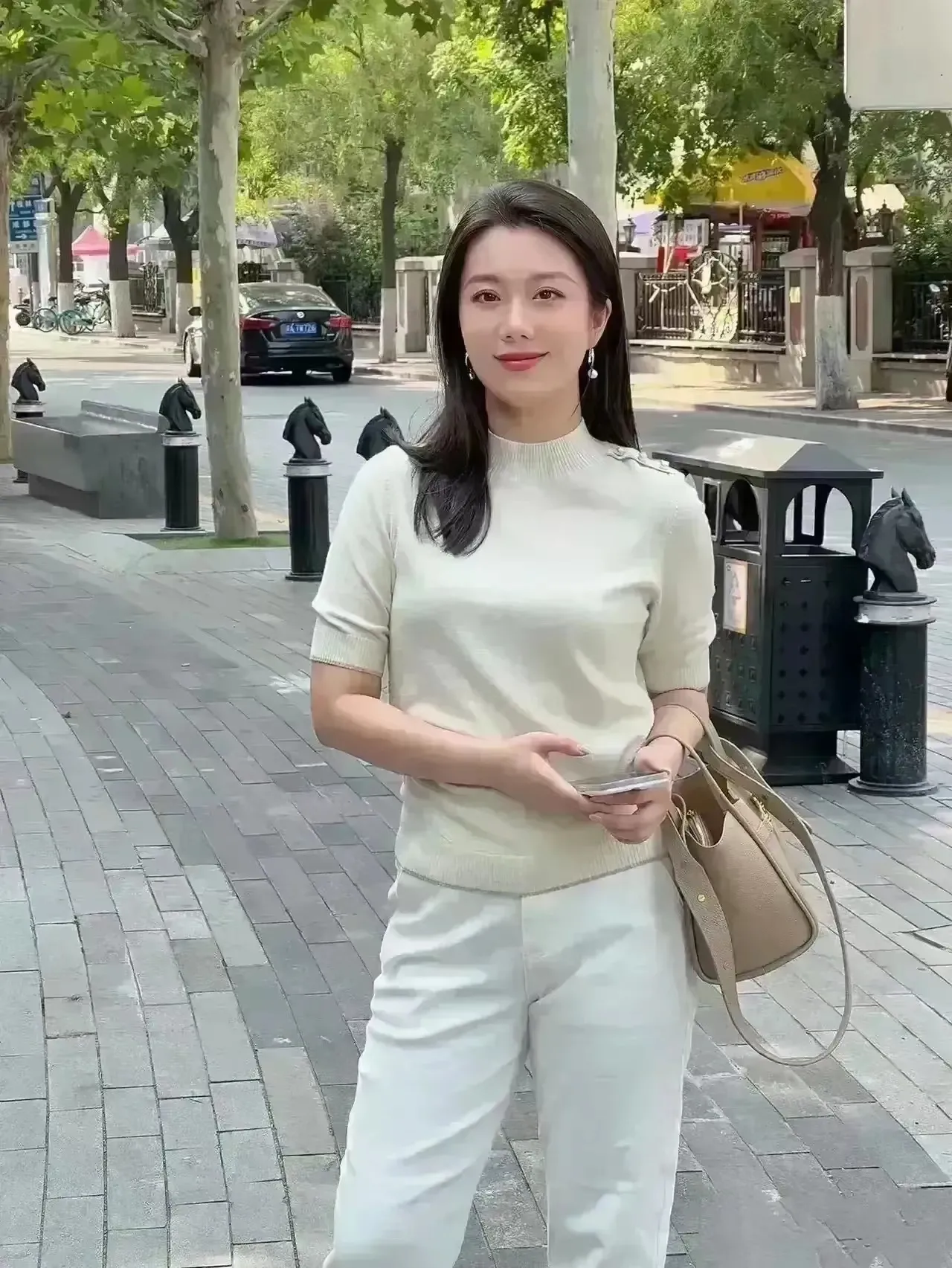 我每天在北京和河北之间通勤，单程 80 公里，一天总共 160 公里。由于工作需