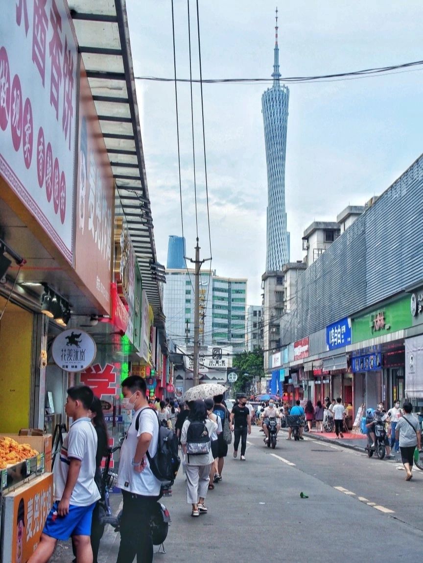 广州塔下超接地气的平价美食街