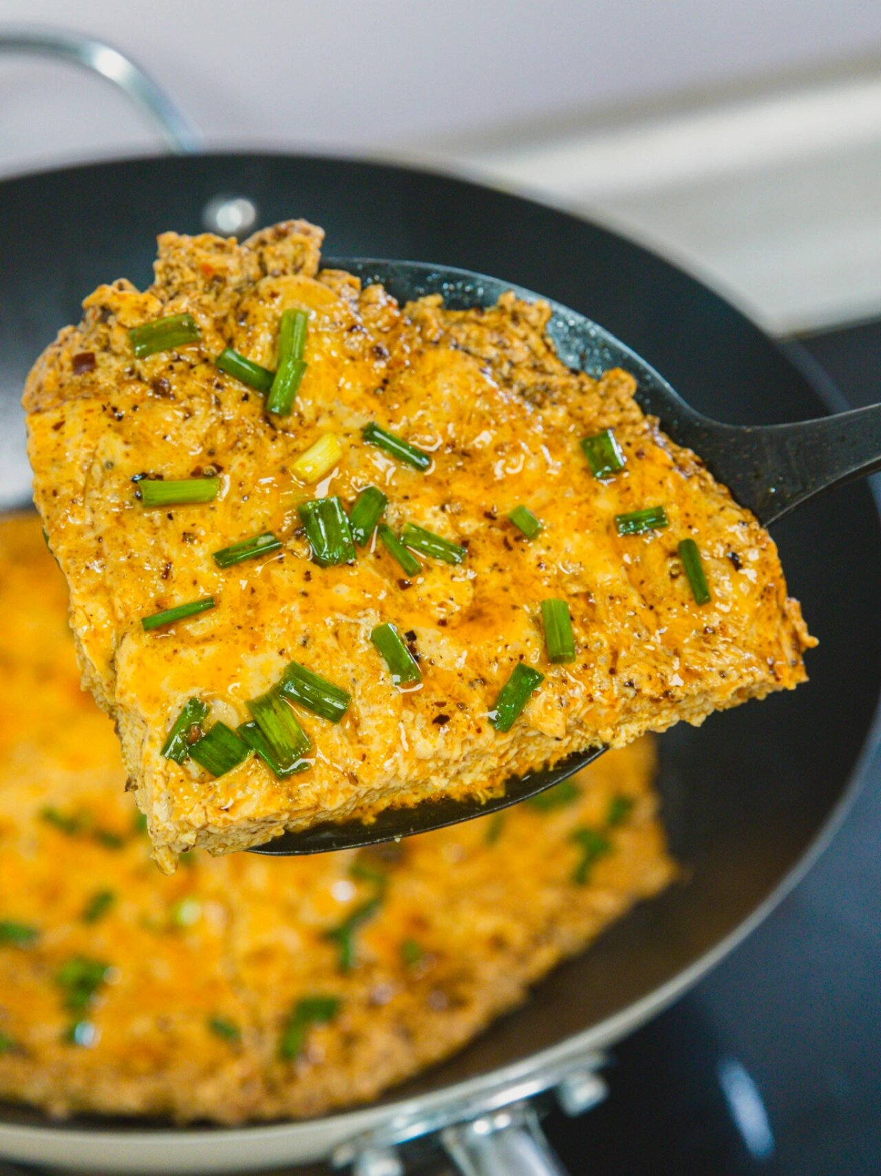 绝杀蒸蛋，真是香到离谱！！嫩滑又入味
今晚想做个快手菜，就想到了最近大受欢迎的蒸