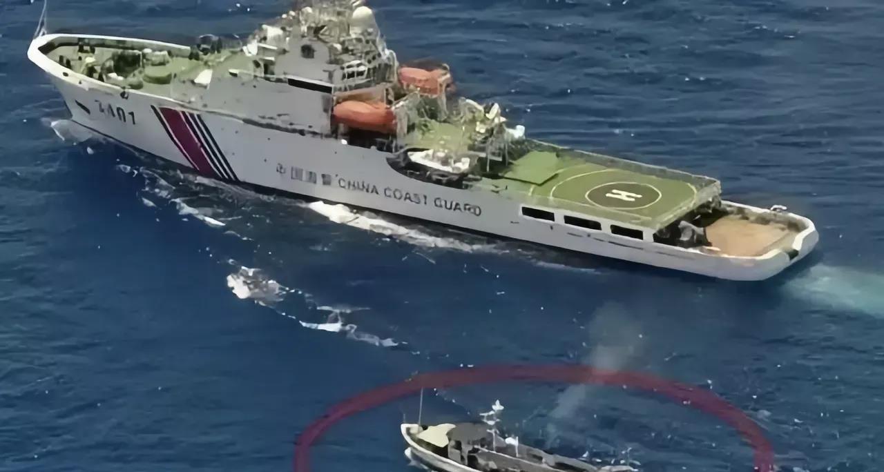 世界震颤！中国渔民奋勇抵抗美国海军入侵，船只相撞引发激烈海战！

令全球瞩目的一