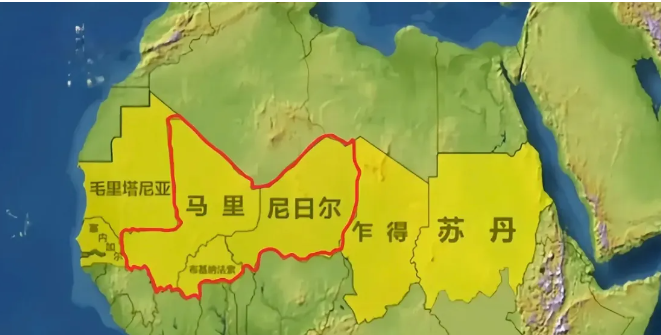 世界第九大国即将在非洲诞生！
近日，西非的布基纳法索、尼日尔和马里三国外长举行会