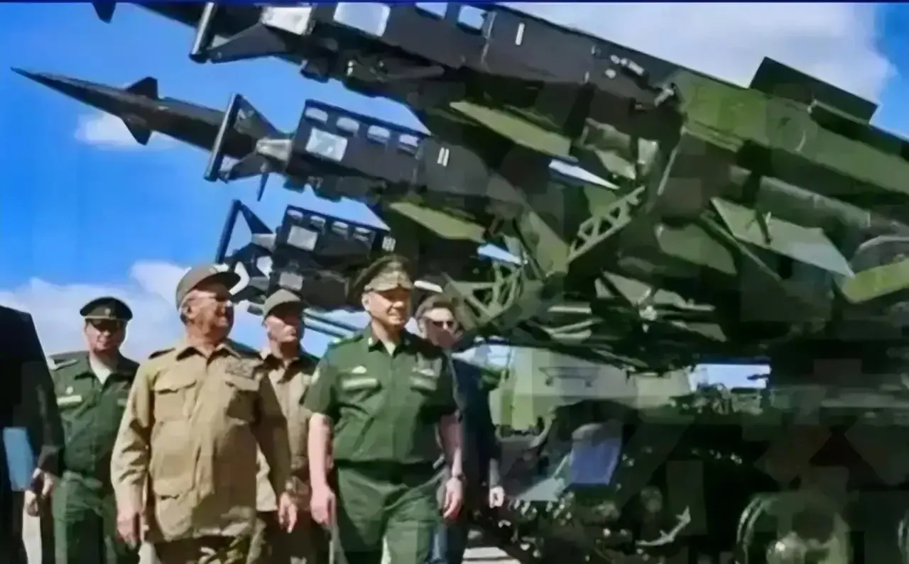 美国强烈抗议俄罗斯重启古巴基地！
经过反复思量，俄罗斯准备重启古巴的导弹基地和军