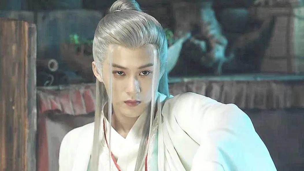 好家伙！《长相思》口碑大爆，躲过了杨紫，却被33岁男四号惊艳了