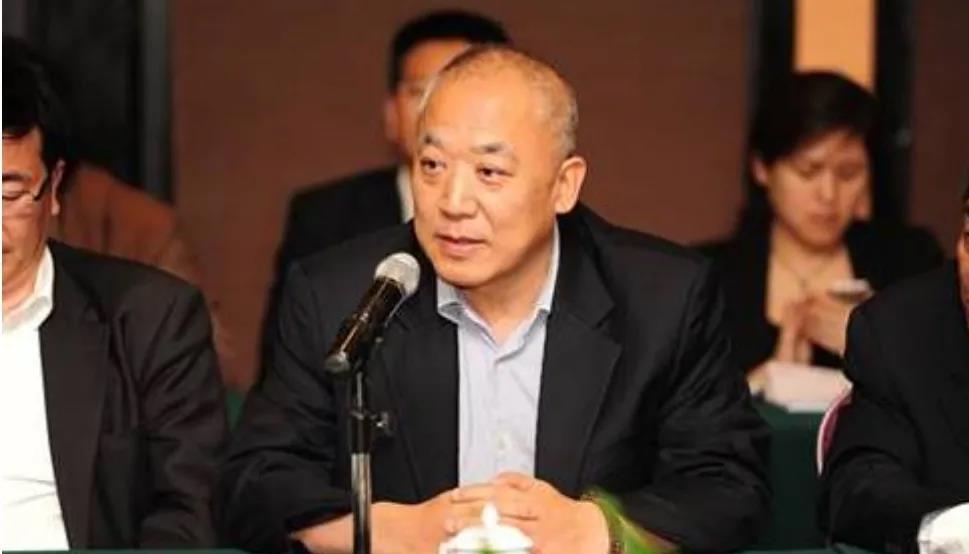 感觉华为不能随便怼！怼错了要打脸。广汽袁仲荣近日突然开炮，说华为造不出高端车。理