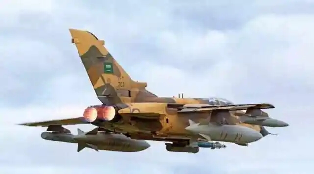 突发！沙特皇家空军一架F-15战斗机在执行常规训练任务时坠毁，2名机组成员死亡。