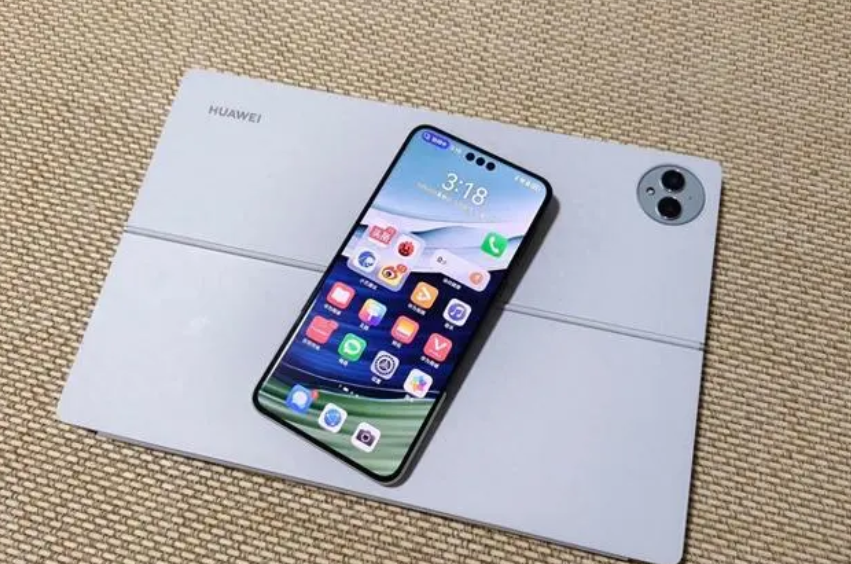 华为mate60pro，早知道这样我就不买了！
以后再也不买华为旗舰手机了！前些