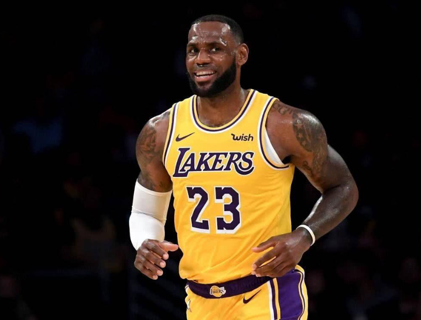 詹姆斯i已经没有什么荣誉可以获得了！
在刚刚结束的 NBA 第一届季中锦标赛中，