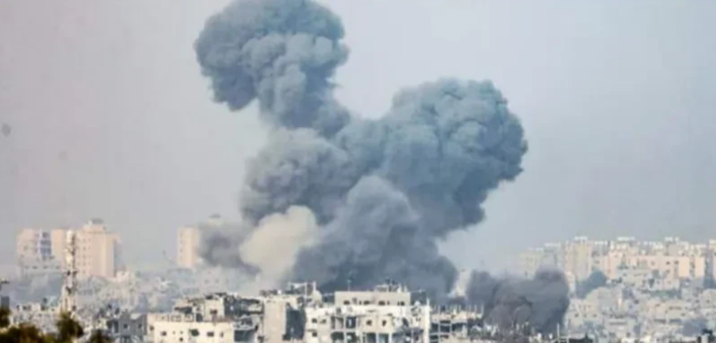 从军事的角度来看，以色列对加沙的轰炸已经毫无意义，因为哈马斯并没有多少值得轰炸的