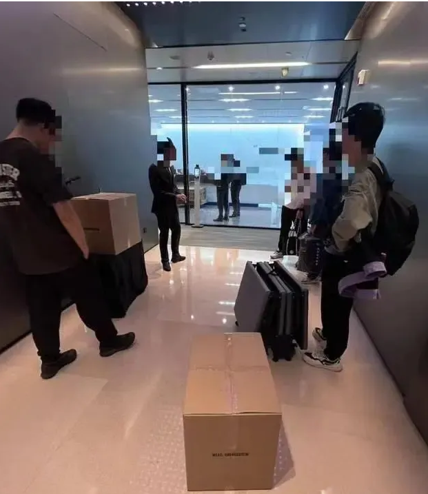 TCL造芯梦破损，旗下摩星半导体原地解散，整个公司包括软件、IC、甚至行政在内全