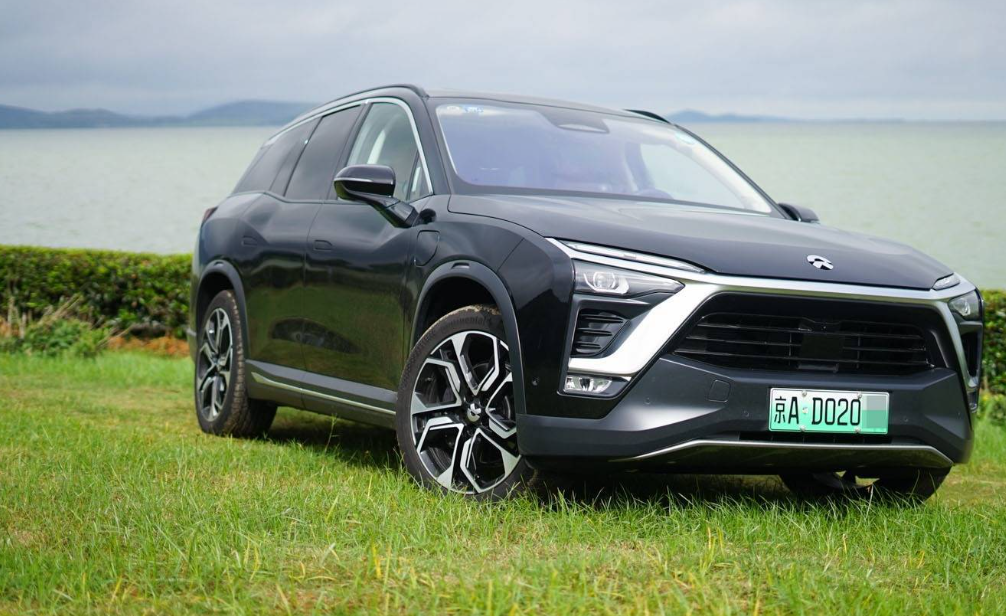 后悔开蔚来跑长途了。
以前一直不敢开蔚来跑长途，出远门还是开家里的油车，总是有点