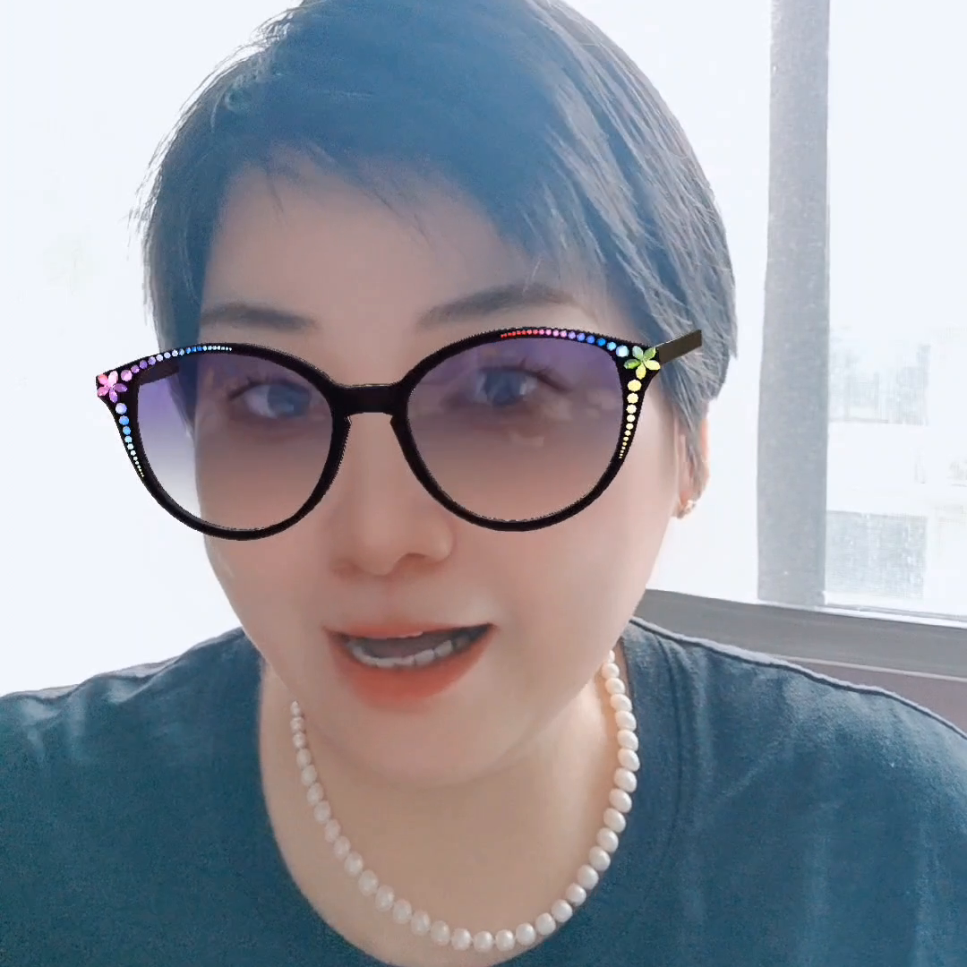 为彭清林点赞吧。
彭青林，你好。我是浙江贫富诚信红颜玲姐。今天要在这里要说几句，