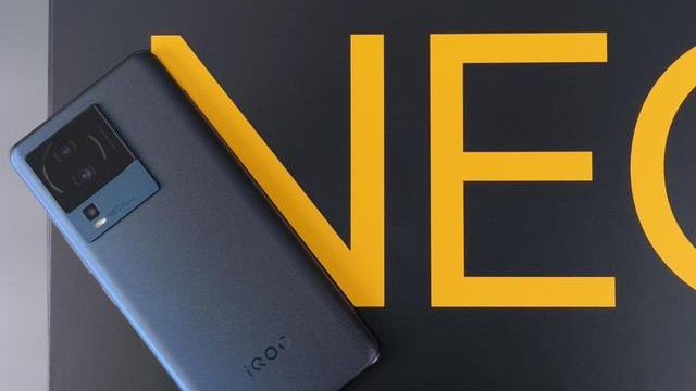 曾一分钟卖出2亿，如今跌至2999元，16GB内存+5000mAh+三星E5屏