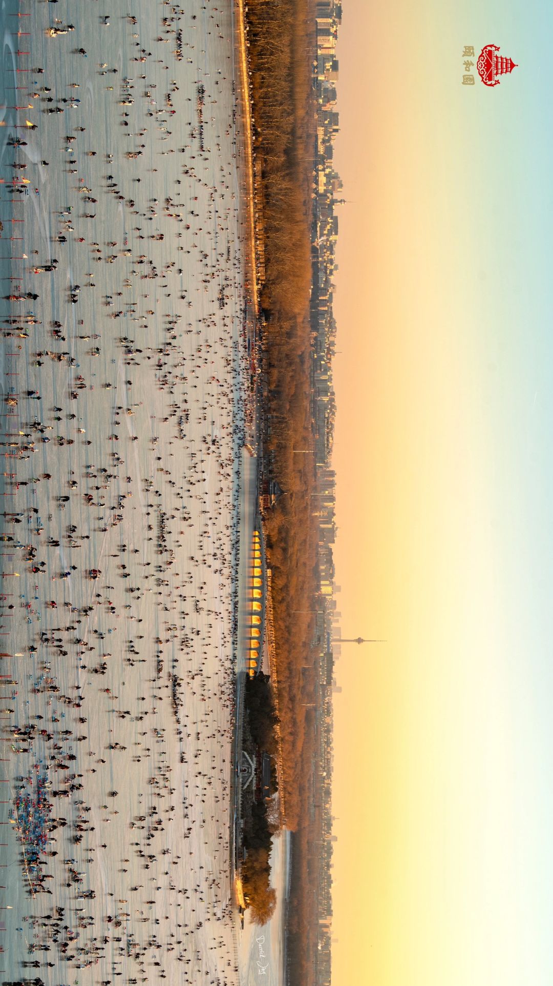 今日颐和园名场面！万人冰嬉图！
1月7日实况！久闻颐和园冰场大名，特意登高欣赏，