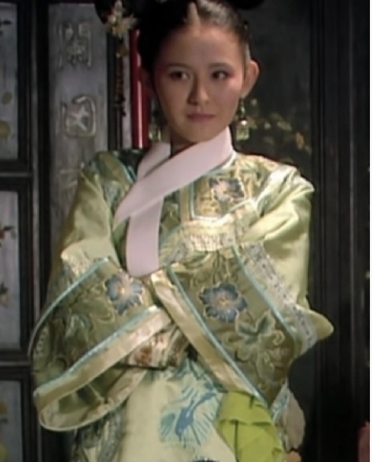 拽妃她为什么可以这么拽？
要被网友的回答笑死❗️[允悲][允悲][允悲]