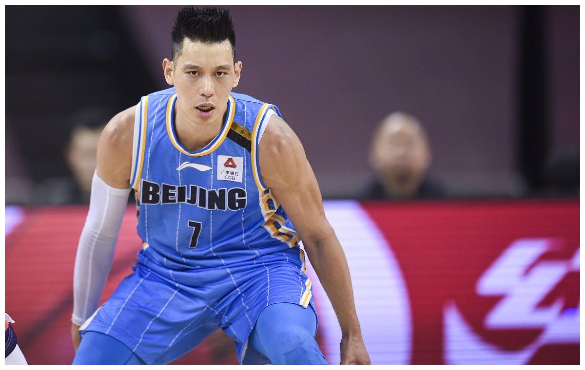林书豪为什么在CBA打不出“林疯狂”的表现
中国球迷希望林书豪归化，但林书豪是美