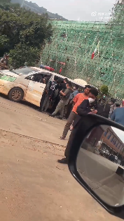 啥叫虽远必诛，这就是样板！！！

重点在这车子，重点是车内，重点可以看图三，据说