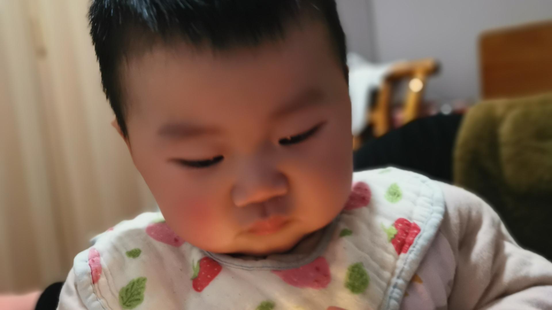 自制手工橘子灯，满足宝宝的好奇心