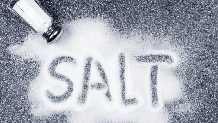 别吃太清淡？181个国家研究：吃得越咸，寿命或越长？可信吗？