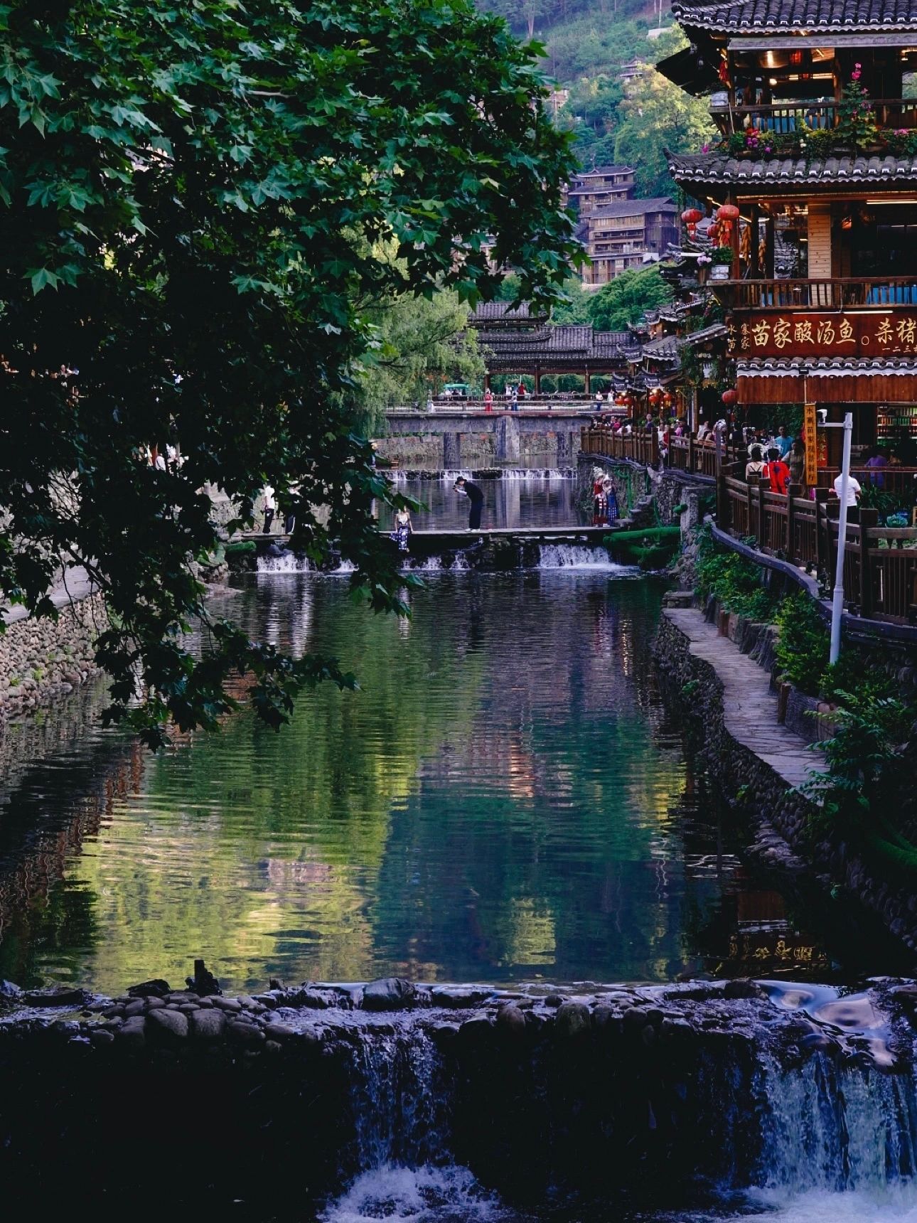 千户苗寨不请跟拍的出片攻略📷
