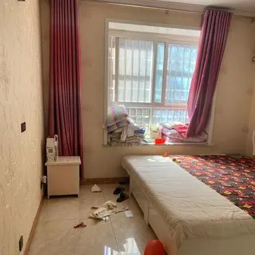 房子租了两年，准备收回来自住了！

装修完也才5年，自住3年，因为工作上的原因，