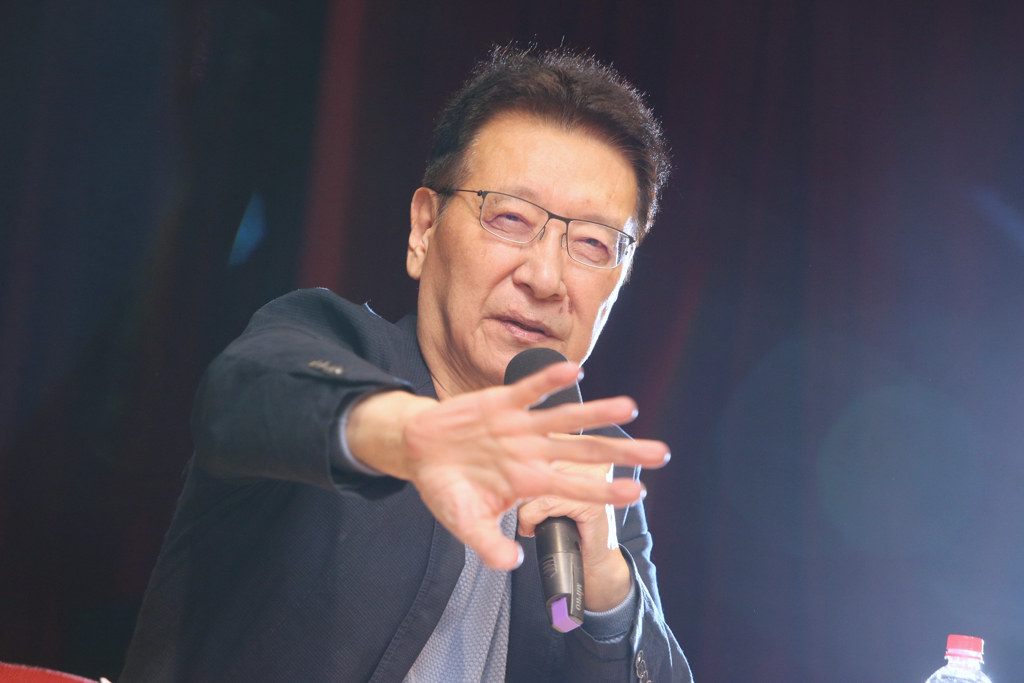 国民党副手候选人赵少康今天与新竹清华大学学生演讲座谈。被学生问到两岸、“九二共识