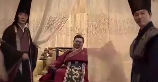 这样的烂片，你打几分？