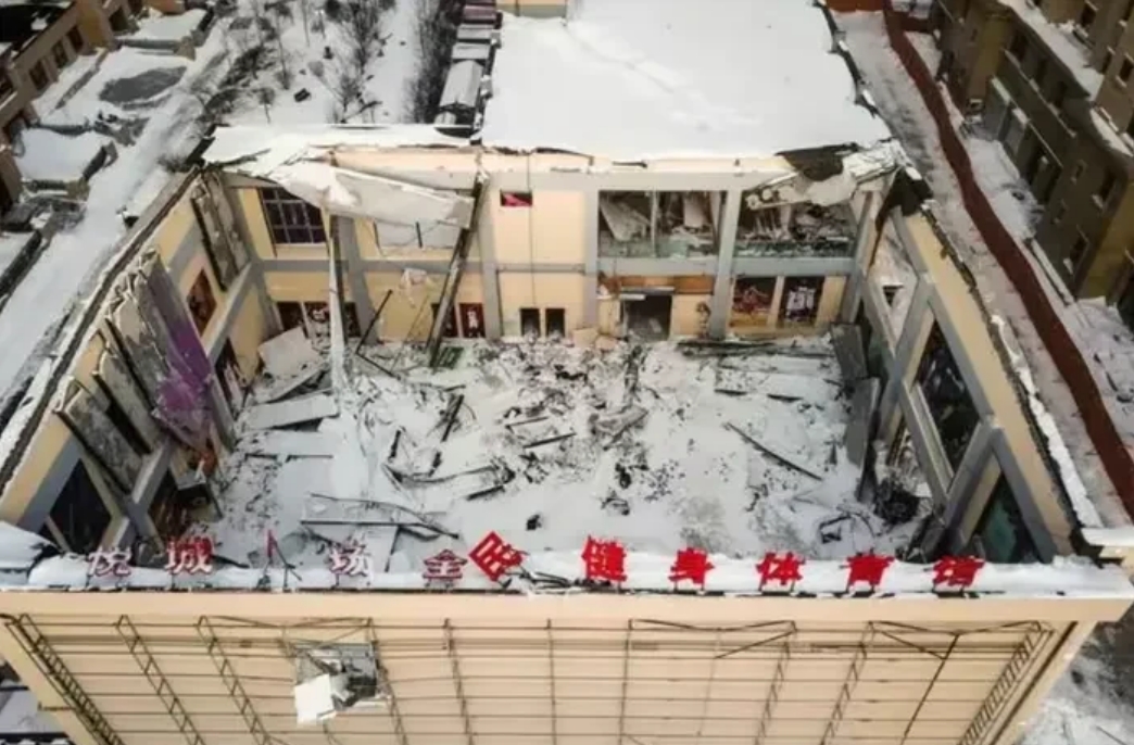 可怕更是可悲！

不抓建设单位，不抓监理单位，不抓施工单位却把租赁人给抓了，理由
